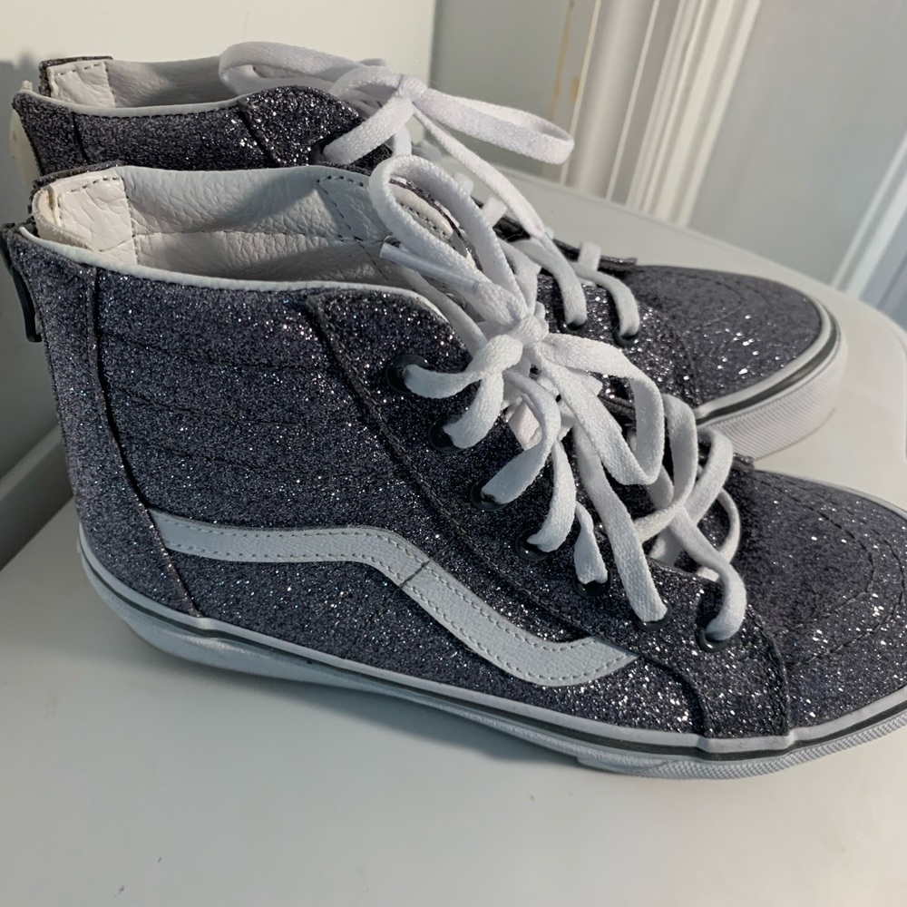 Silver with lavender tinge Kids Vans size 3
